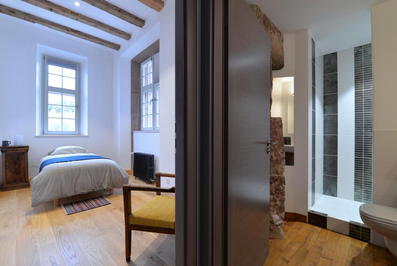 Domaine La Cour Des Nobles - Demeure, Maison Et Appartements Au Coeur De Riquewihr Eksteriør billede